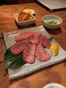 焼肉屋 はなれ本店