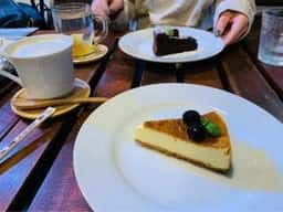 カフェ クアラ