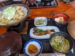 お食事処 いろり