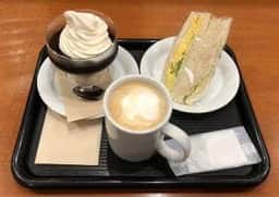カフェ・ベローチェ 博多駅筑紫口店