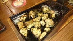 山内農場 三鷹北口駅前店