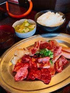 昭和牛丸 本店
