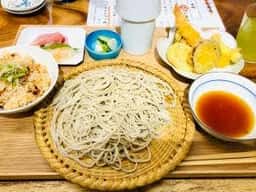 蕎麦と暖炉 ととと