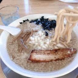 ガッツリ食堂 ドカメン