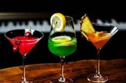 bar moon walk 池袋駅前店