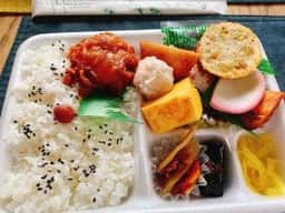 ほかほかのお弁当 沢田屋