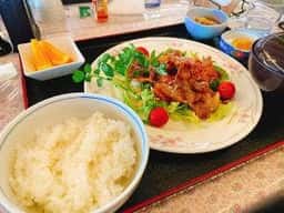 八幡カントリークラブ レストラン