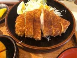 とんかつまえだ