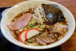 ますやうどん店