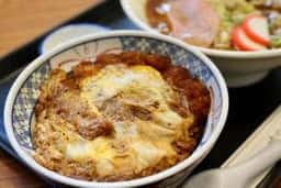 ますやうどん店