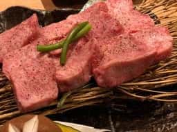 炭火焼肉 河内屋 高井田店
