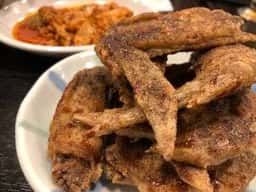 世界の山ちゃん 関内北口店