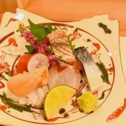 依屋