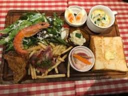 フォーエバーカフェ&オイスターバー