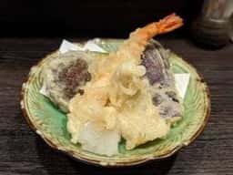 結びや