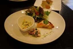 ブランジーノ アキタ