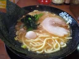 横浜家系ラーメン 町田商店 鴨宮店