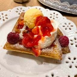 マザーリーフ横浜スカイビル店