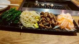 焼肉 どらごん 警固本店