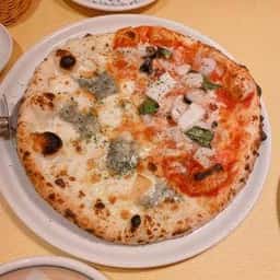 マンマパスタ 六会店