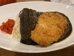 俺のカレー グリルピラミッド EAST