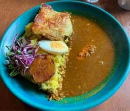 沖縄黒糖カレーのお店 あじとや 首里城店