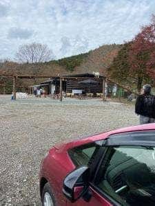 ヤギの木登りガーデンカフェ