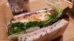 Shiroinu Cafe 柏の葉 T-SITE