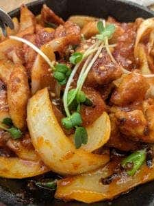 韓国料理 サムシセキ 白山店