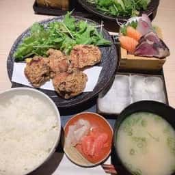 魚バカ一代 大漁旗 天神店