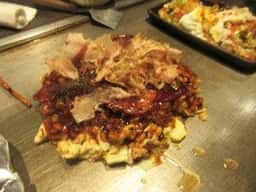 お好み鉄板焼き とんぼ