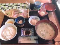 ドライブイン 潮騒