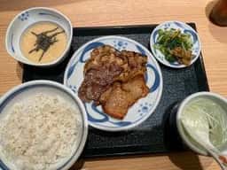 牛たんとろろ麦めし ねぎし 新横浜駅店