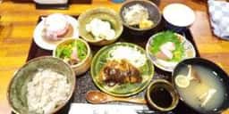 坂蔵 創作料理と地酒のお店