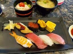 魚屋路福生店