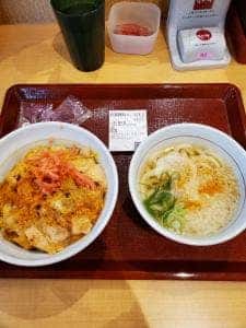 なか卯 福岡半道橋店