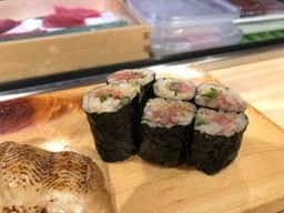 すし屋つかだ 南千住店