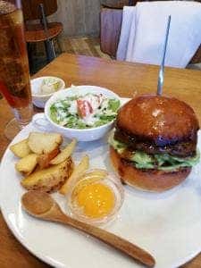 burger house UZU