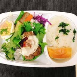 Cafe & Bar うそのたばこ店