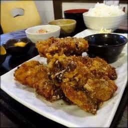 定食・串揚げ居酒屋 アジト