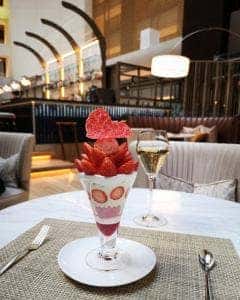 THE STRINGS INTERCONTINENTAL HOTEL Bar