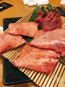 焼肉 成