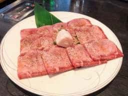 焼肉・海鮮 山水苑