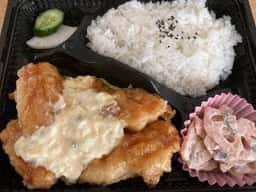 サクラ テーブル