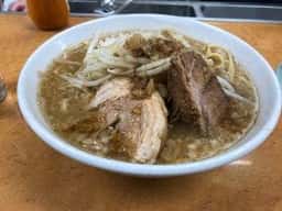 ラーメン荘 歴史を刻め 六甲道