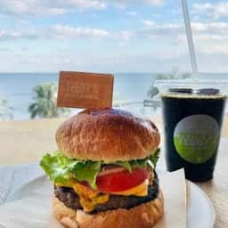 TEDDY'S BIGGER BURGERS JAPAN HYUUGA KANEGAHAMA