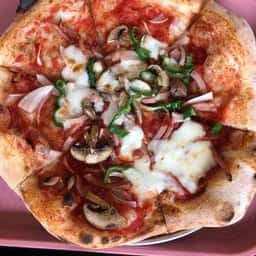 真鶴ピザ食堂 KENNY