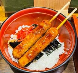 陣屋 三与右衛門本町店