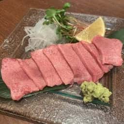 タンと焼肉 やま龍