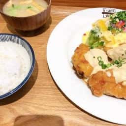 いっかく食堂 ブランチ博多パピヨンガーデン店